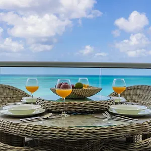 Appartement Azure Residences, Palm Beach